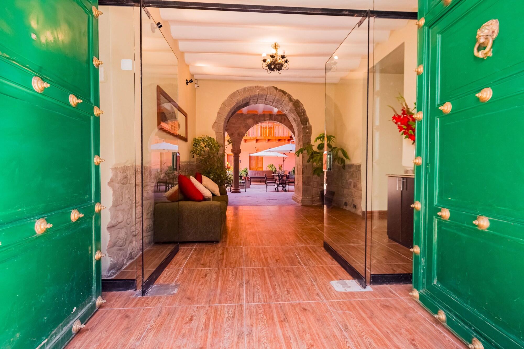 Vista Lobby ANAHUARQUE