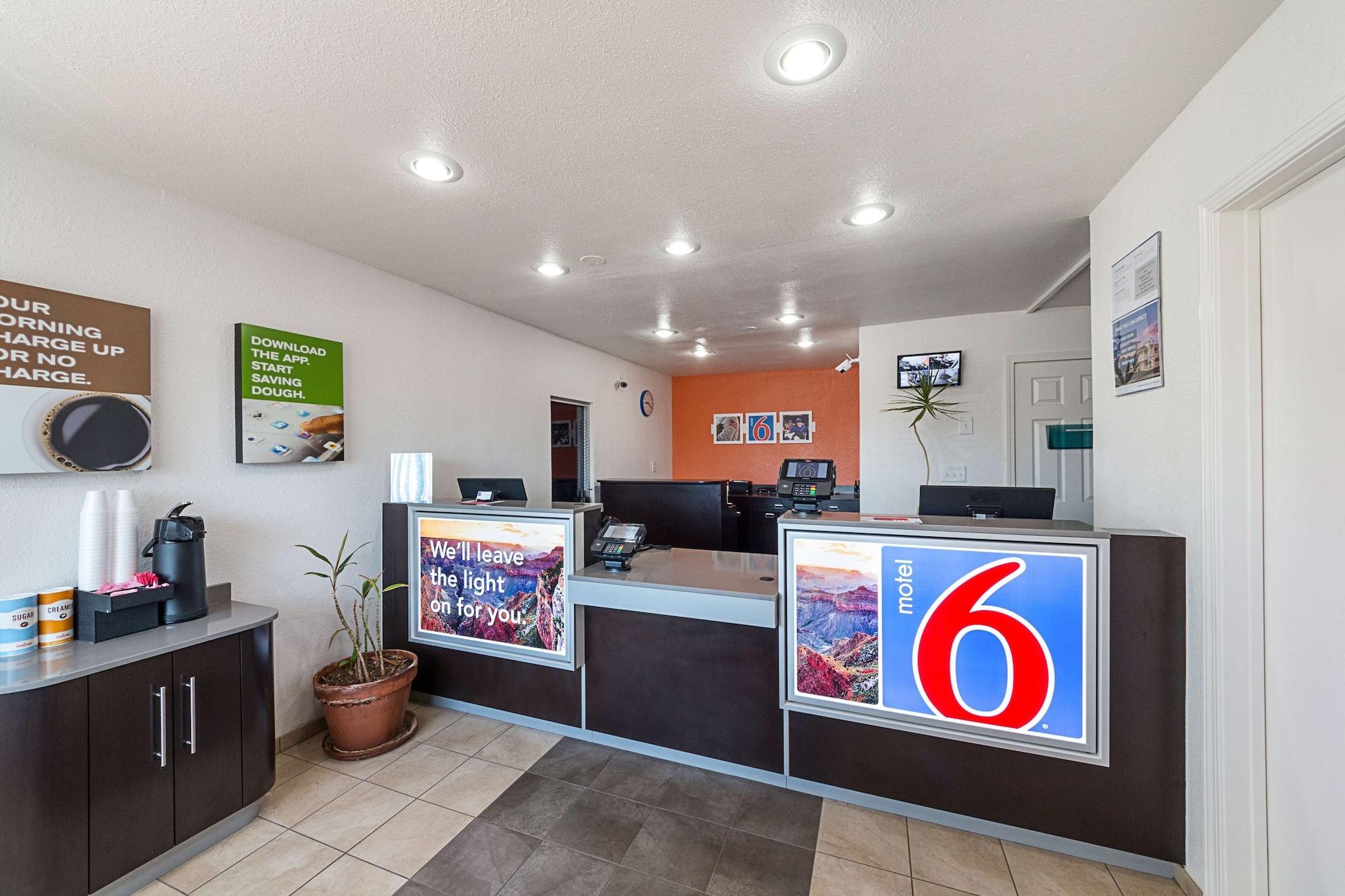 Vista Lobby Motel 6 Mcallen, TX