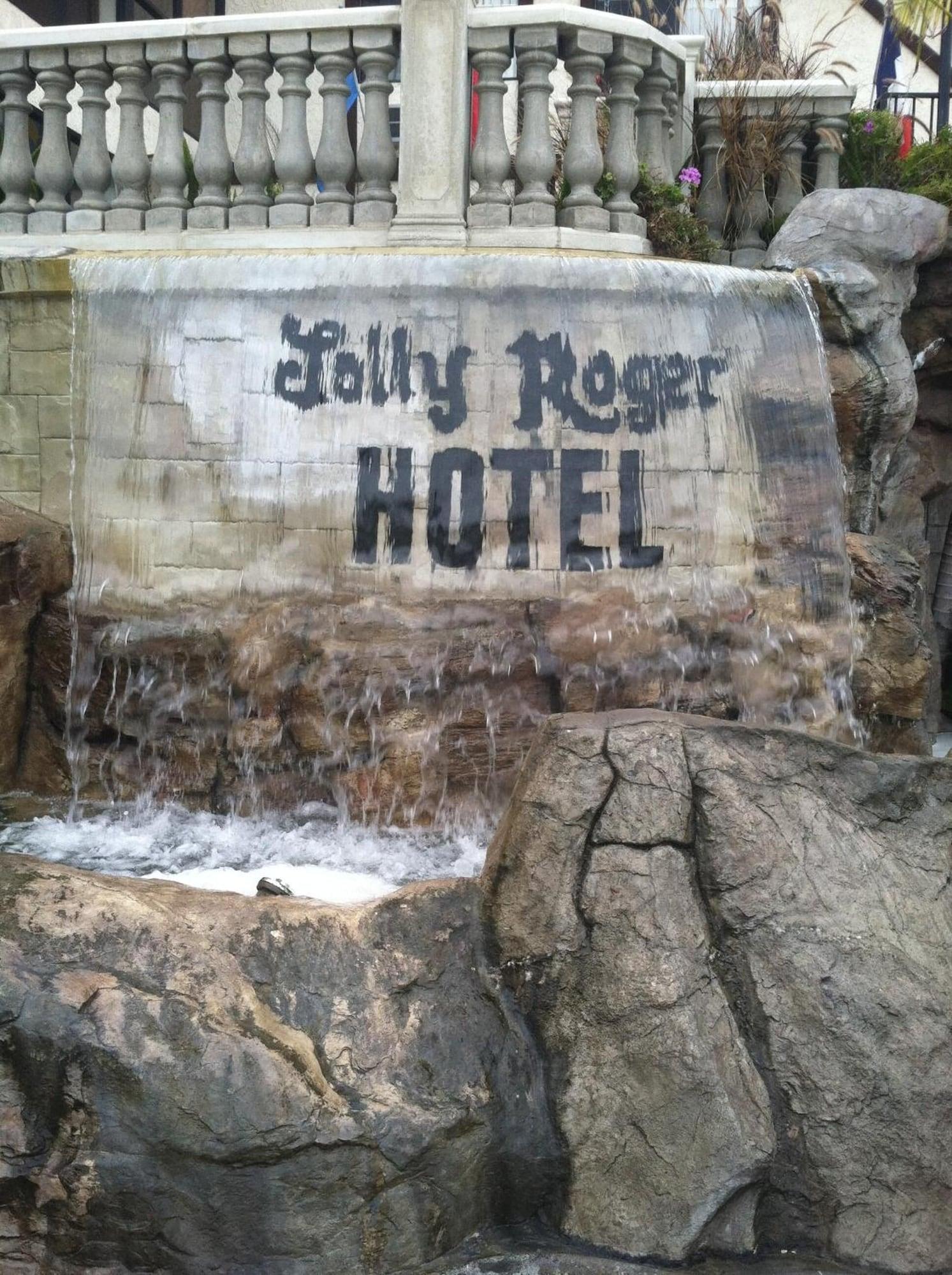 Vista Exterior Jolly Roger Hotel