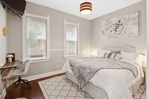 Alquiler Vacacional - Chic 2BR & PKNG Mins to Downtown, Fiserv, Brewers Rave, St. Lukes, & Froedtert
