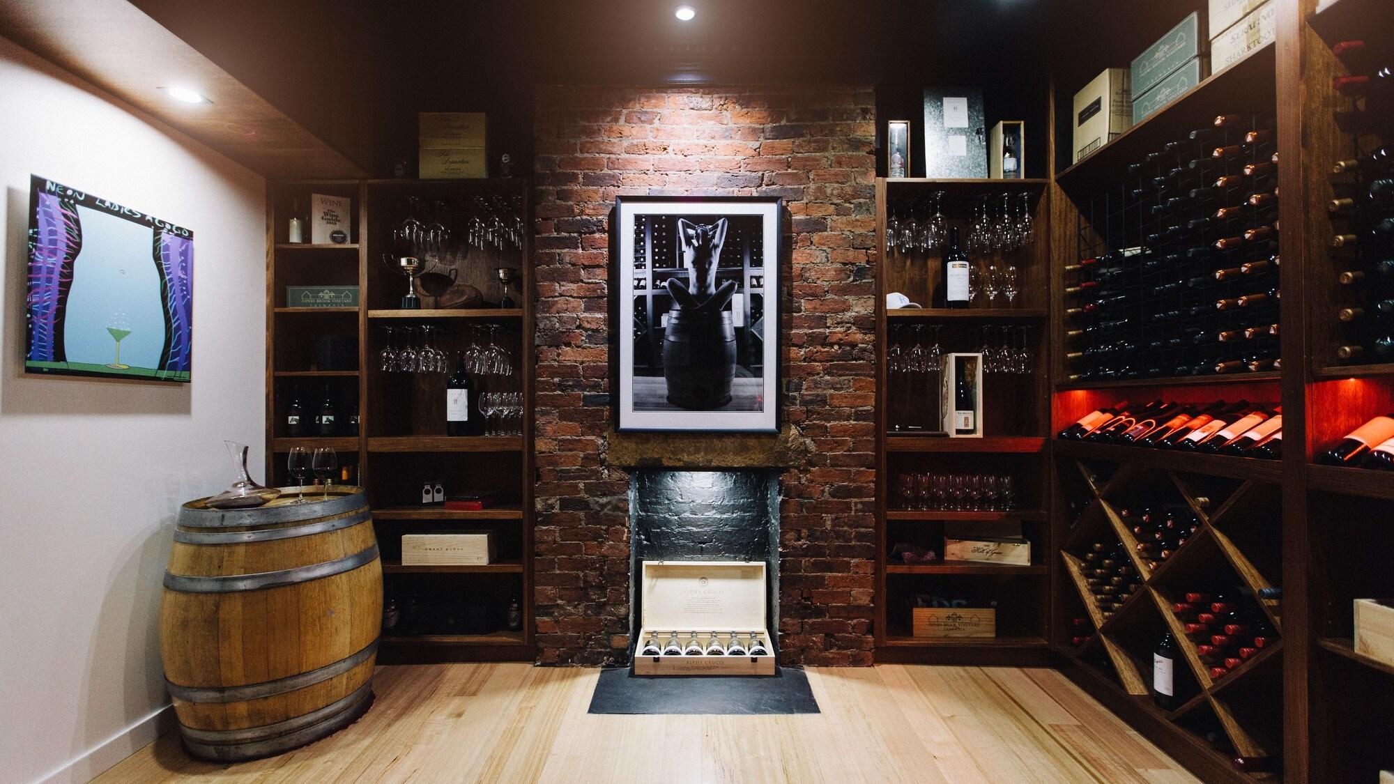 Vista Lobby Rosevears Hotel