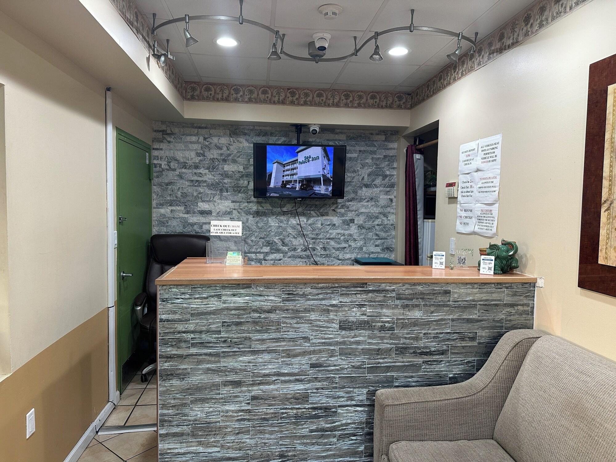 Vista Lobby Sea Palace Motel