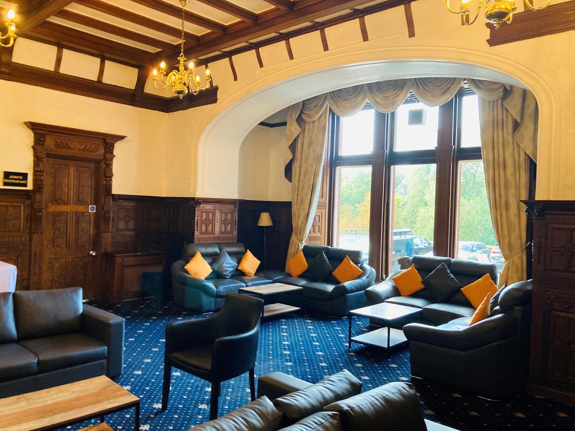 Vista Lobby Adamton Country House Hotel