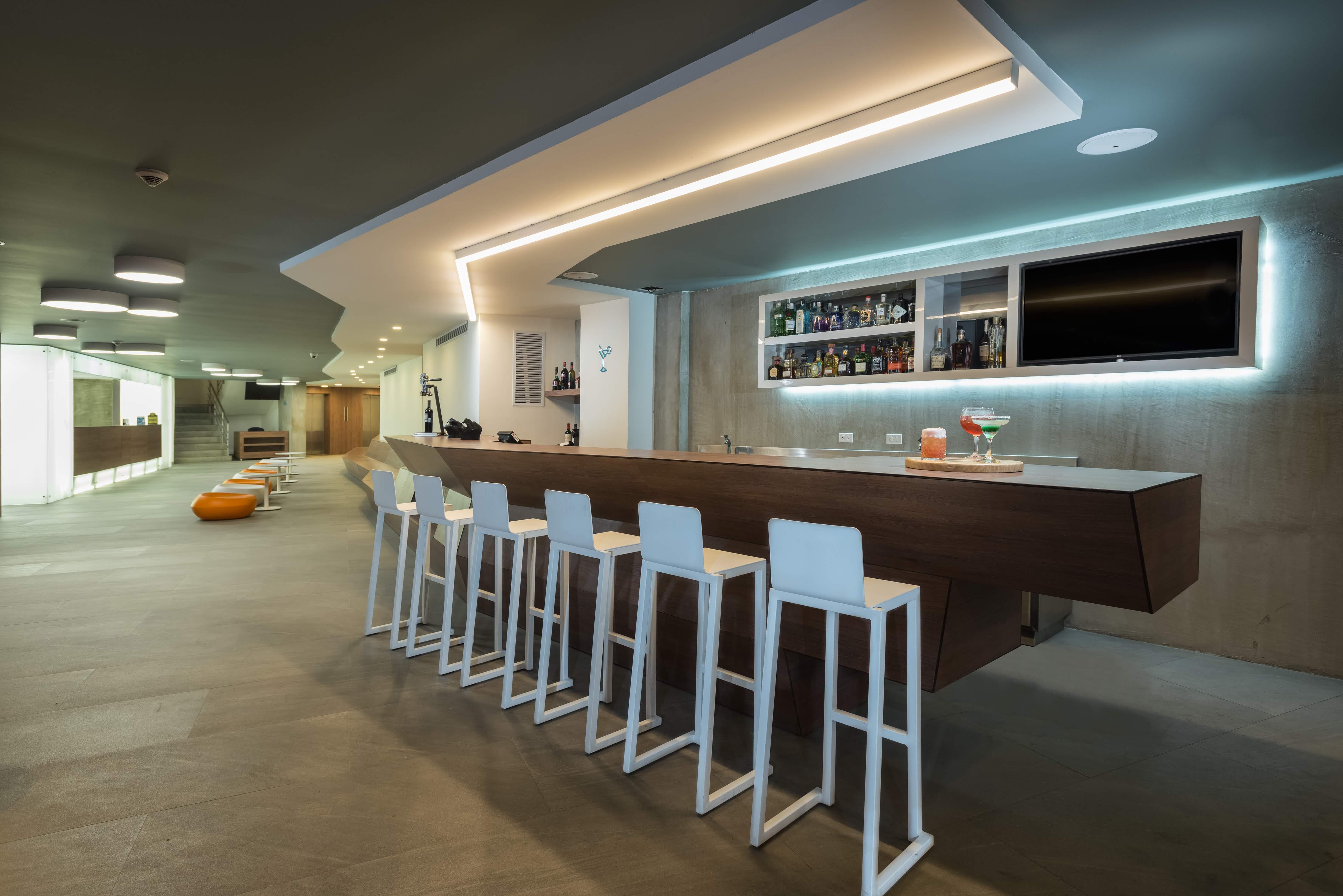 Bar/Salón Hotel Calypso Beach