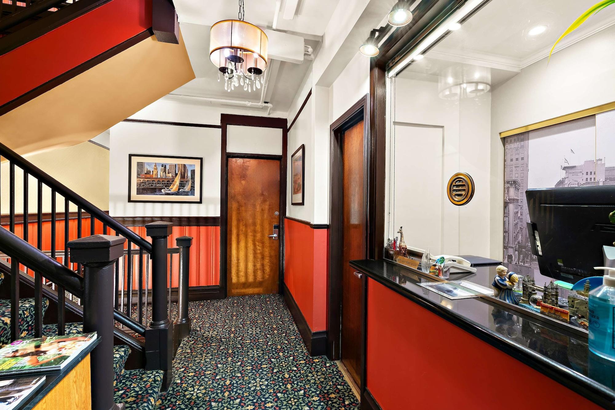 Vista Lobby Mithila San Francisco, SureStay Collection by Best Western