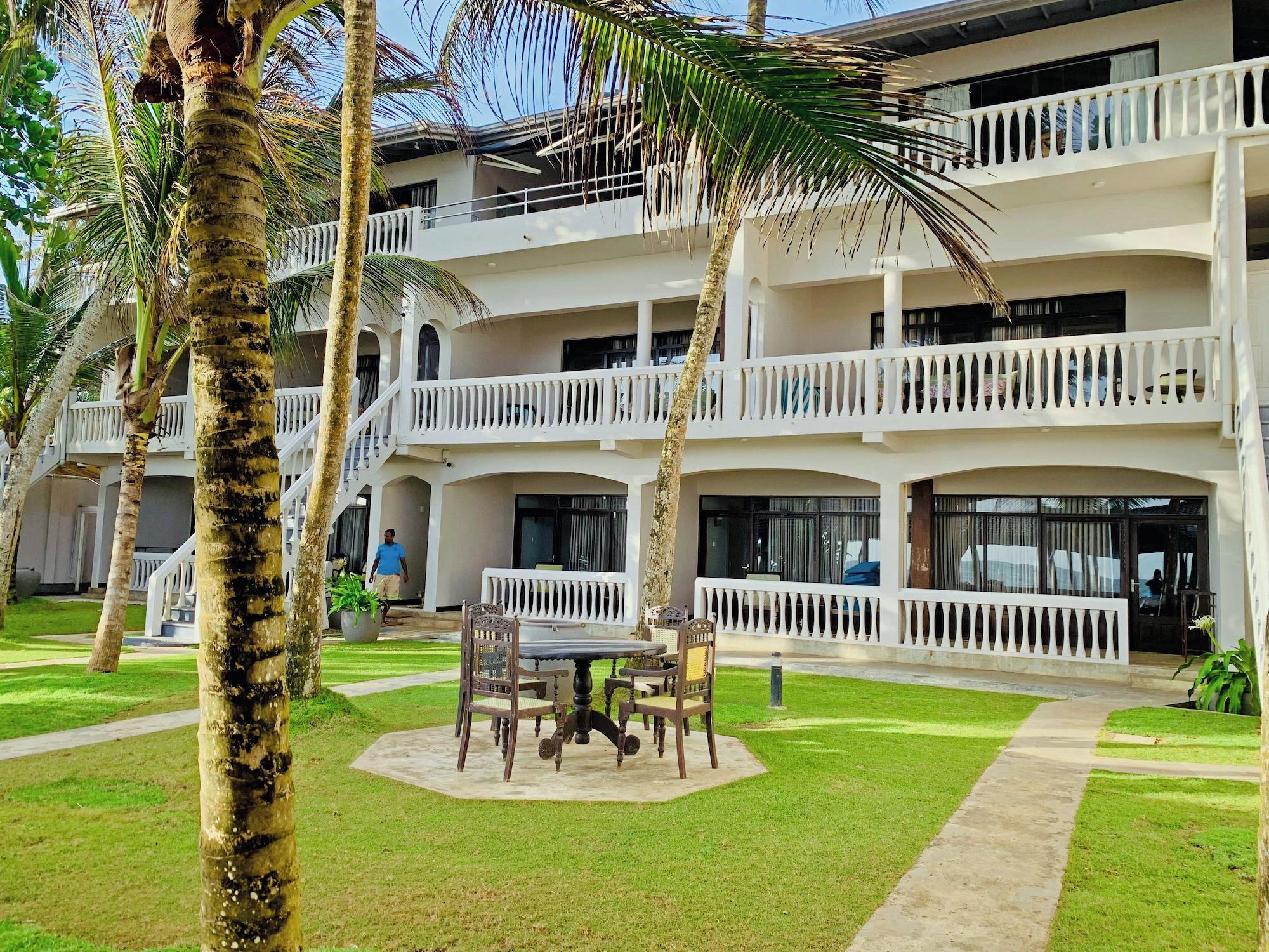 Vista Exterior Suite Lanka