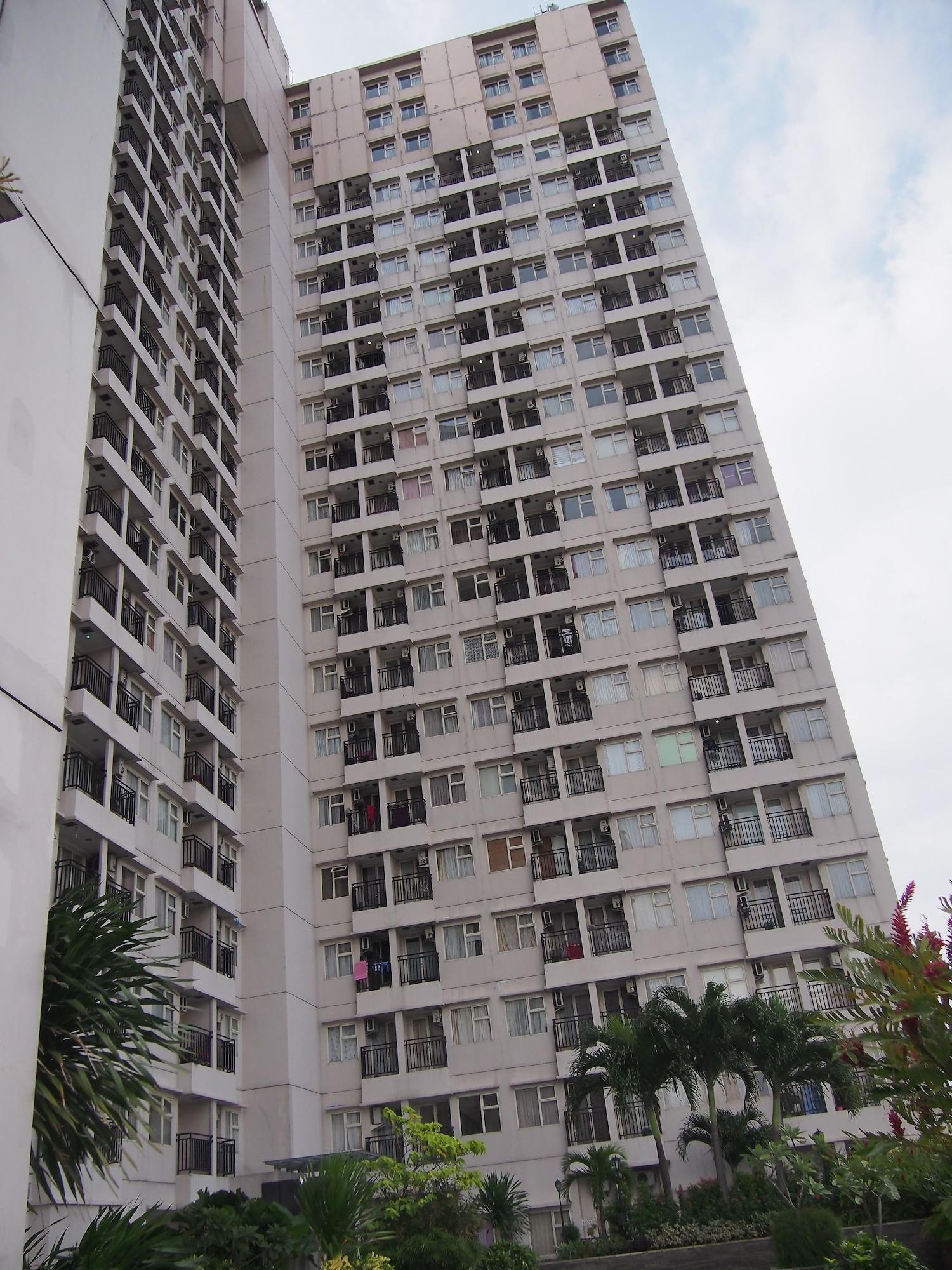 Vista Exterior Margonda Residence 45