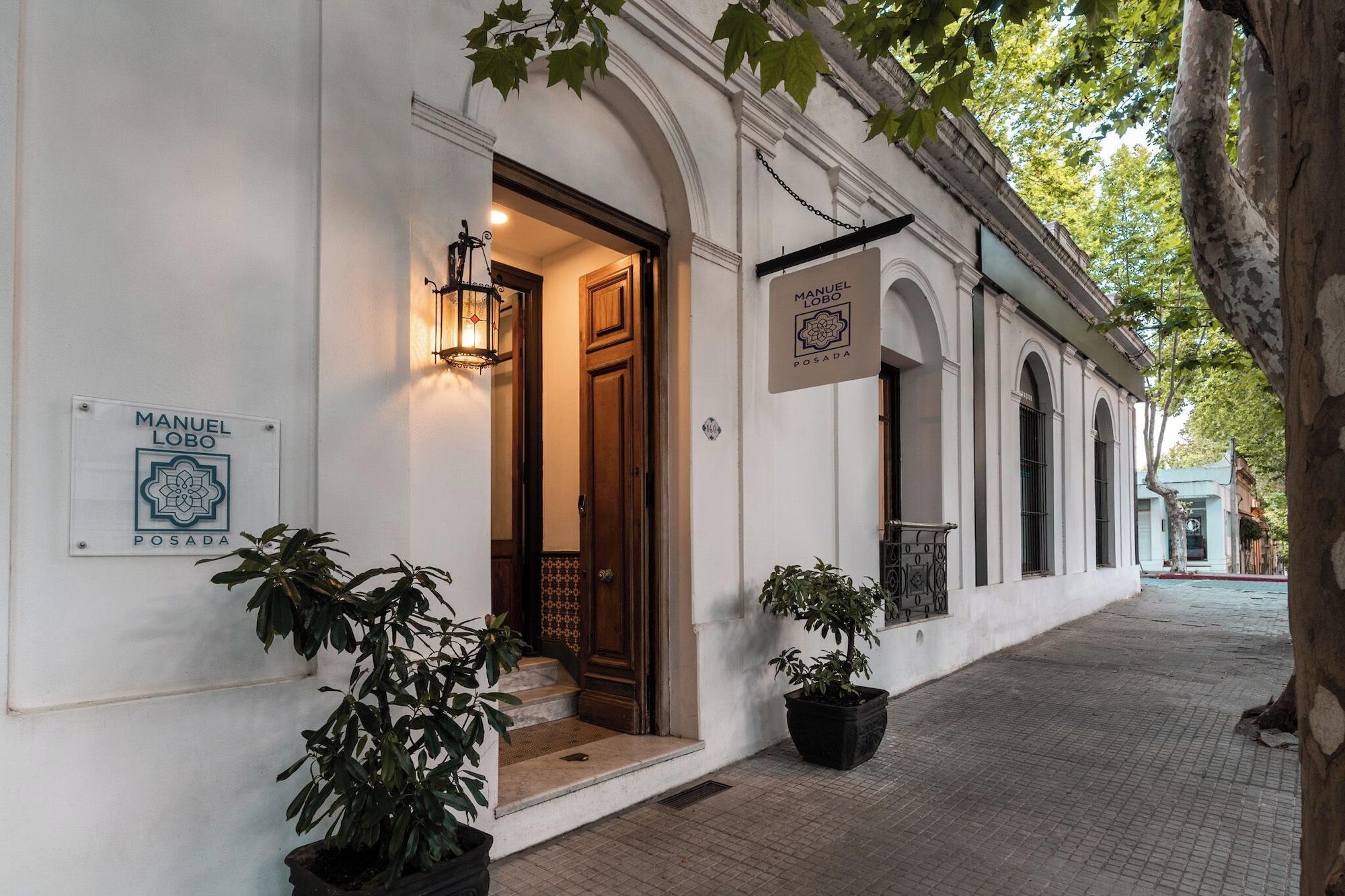 Vista Exterior La Manuel Lobo Posada