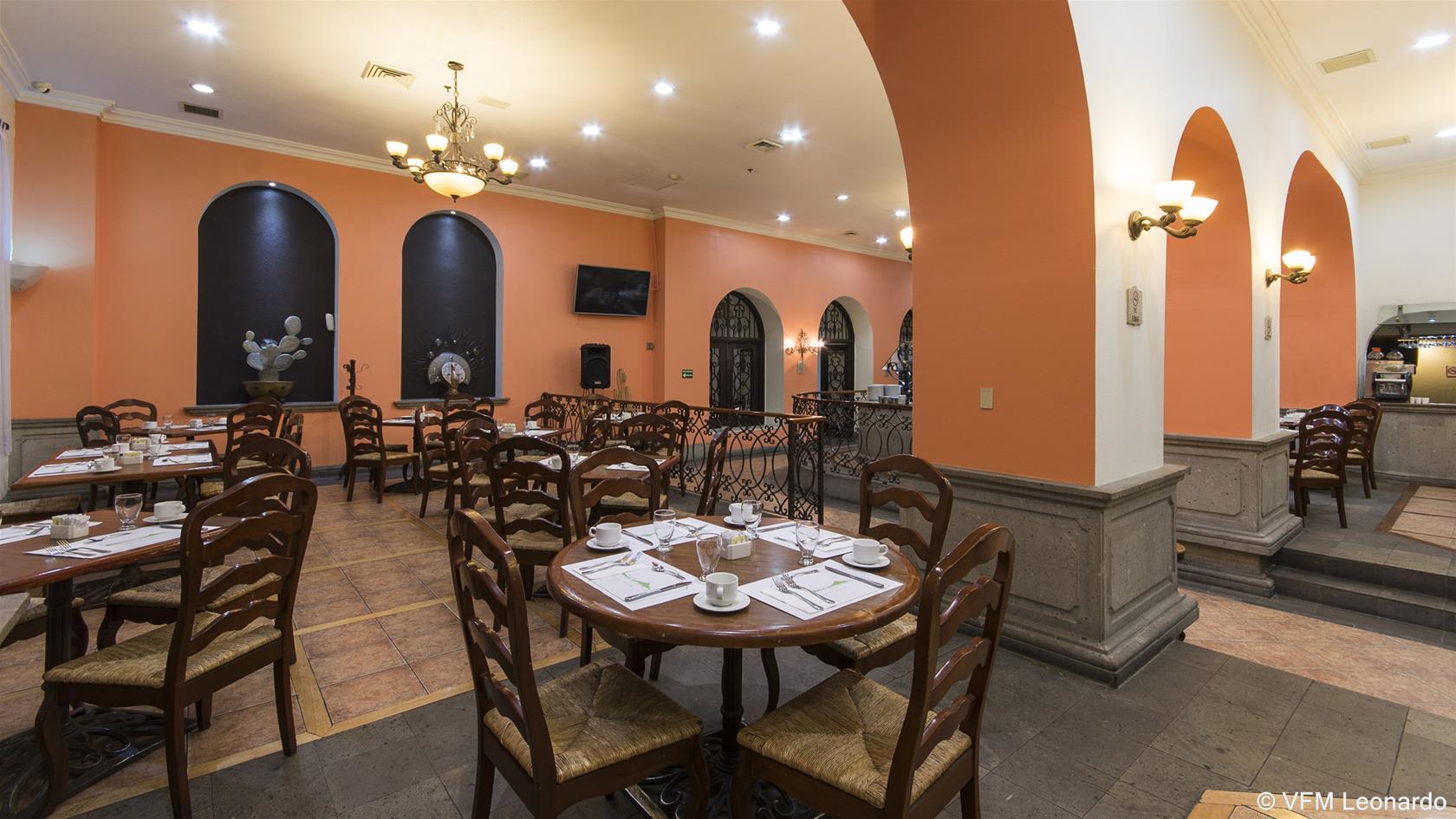 Restaurant Ramada by Wyndham CDMX Perinorte