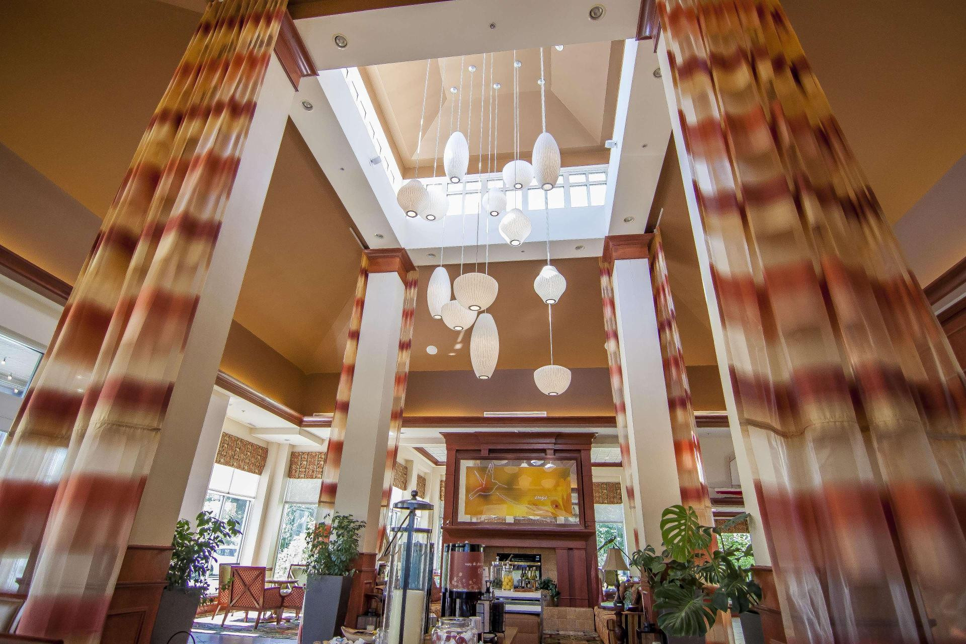 Vista Lobby Hilton Garden Inn Mystic/Groton