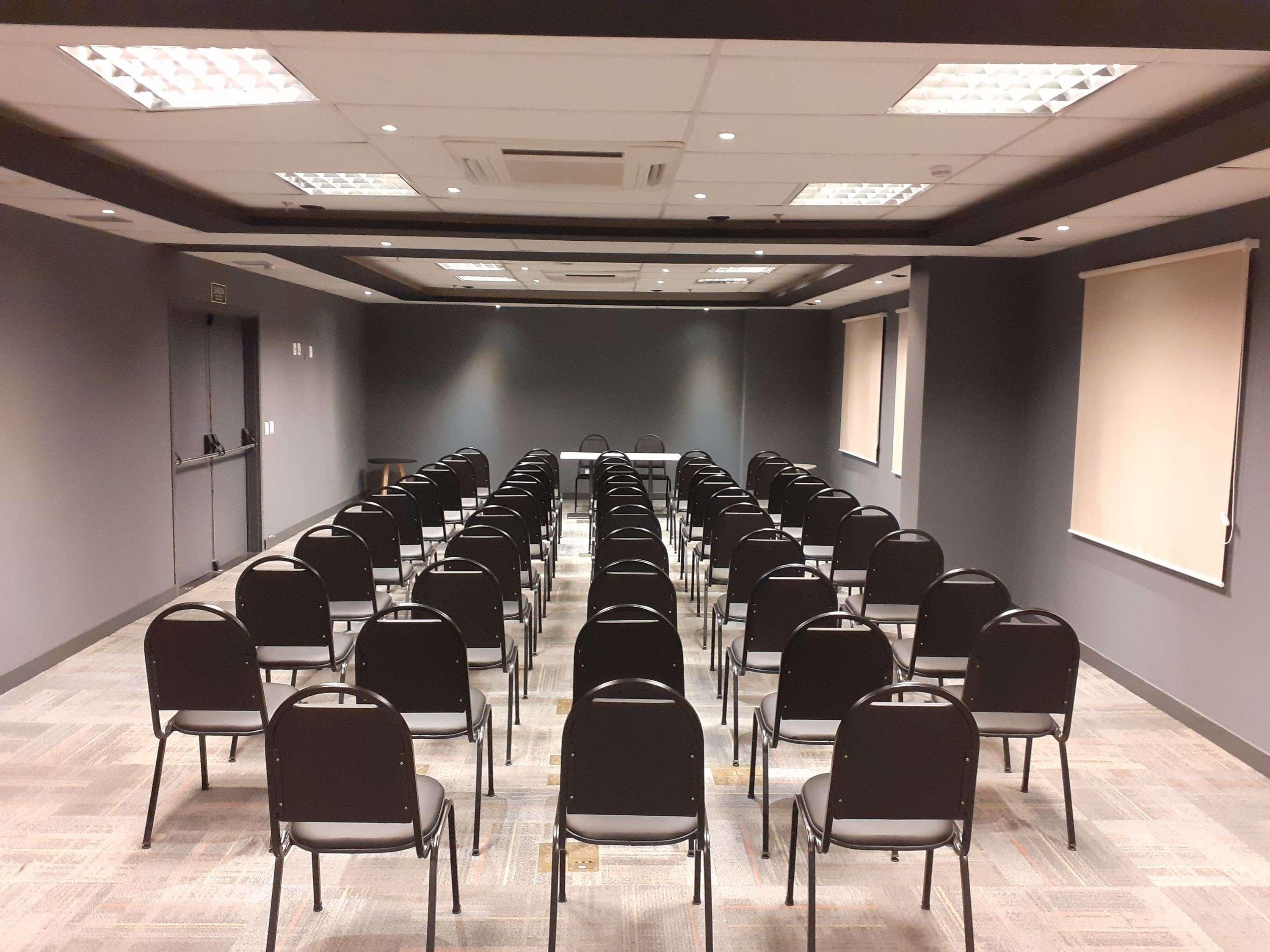Sala de Reuniones ibis Natal