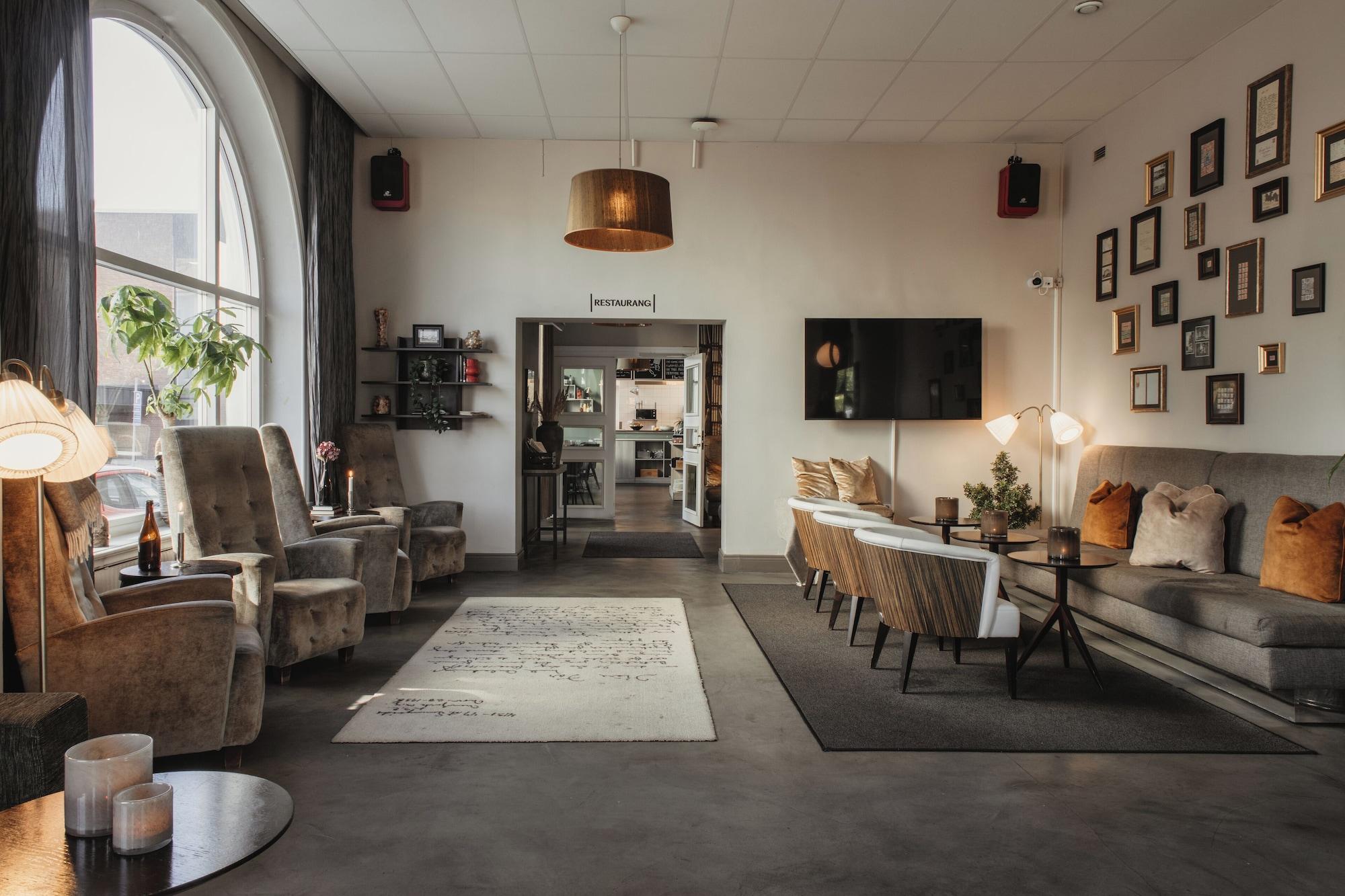 Vista Lobby Home Hotel Post