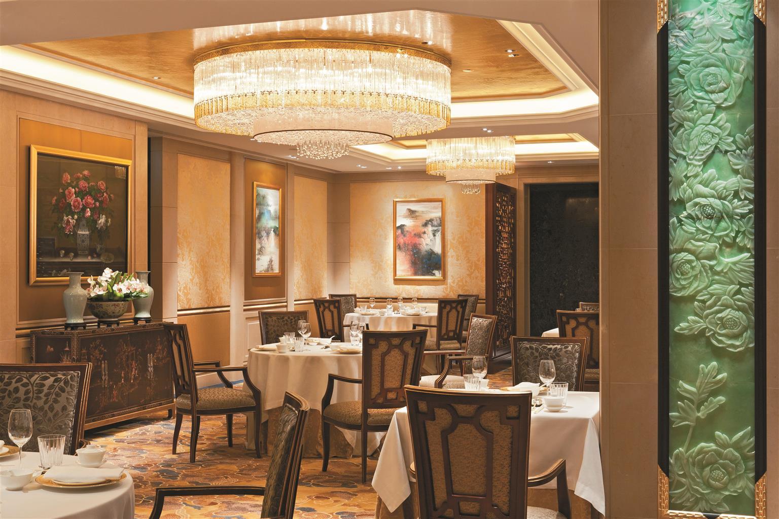 Hotel Shangri-La Hotel Paris