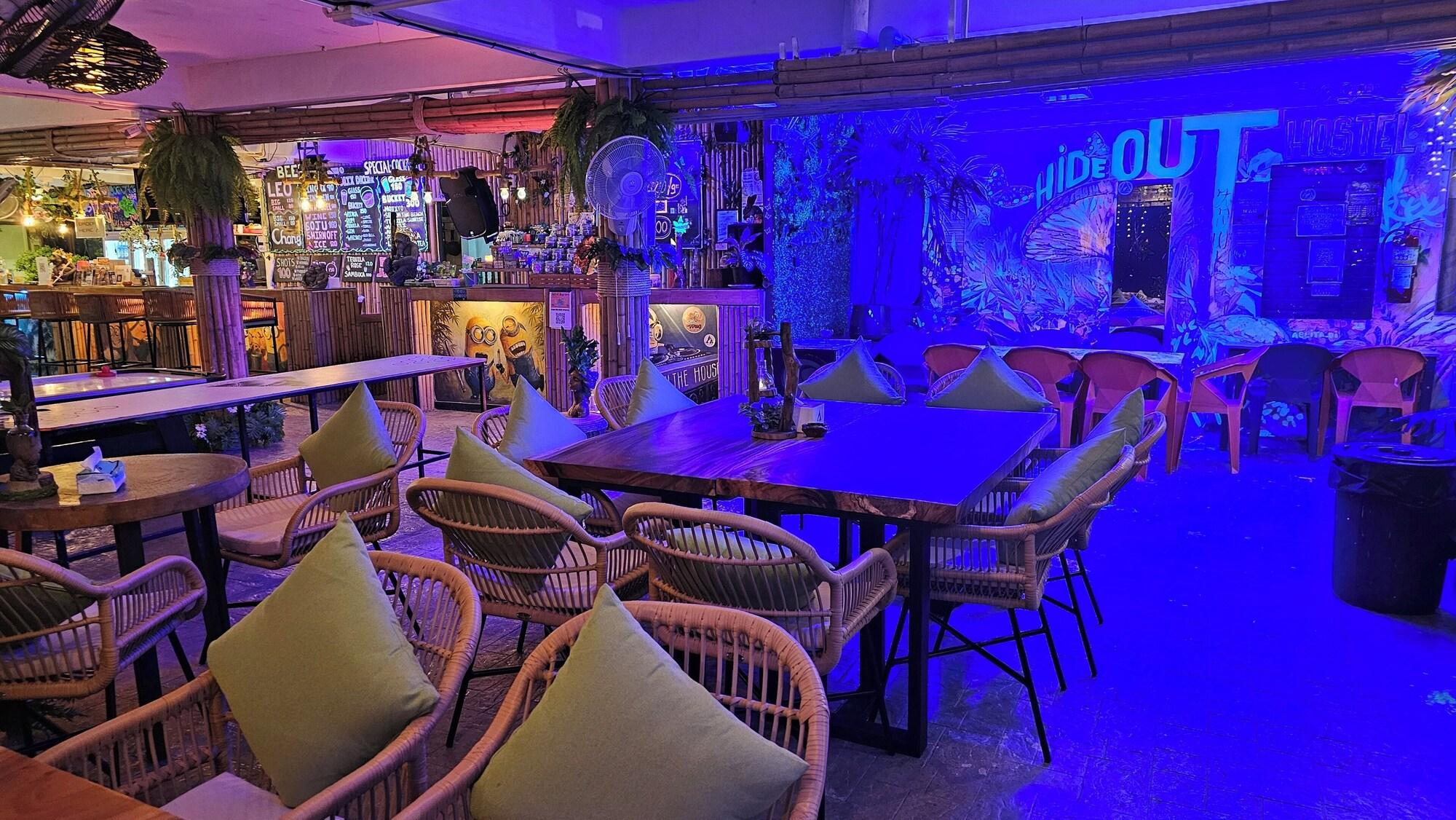 Restaurant Hideout Hostel
