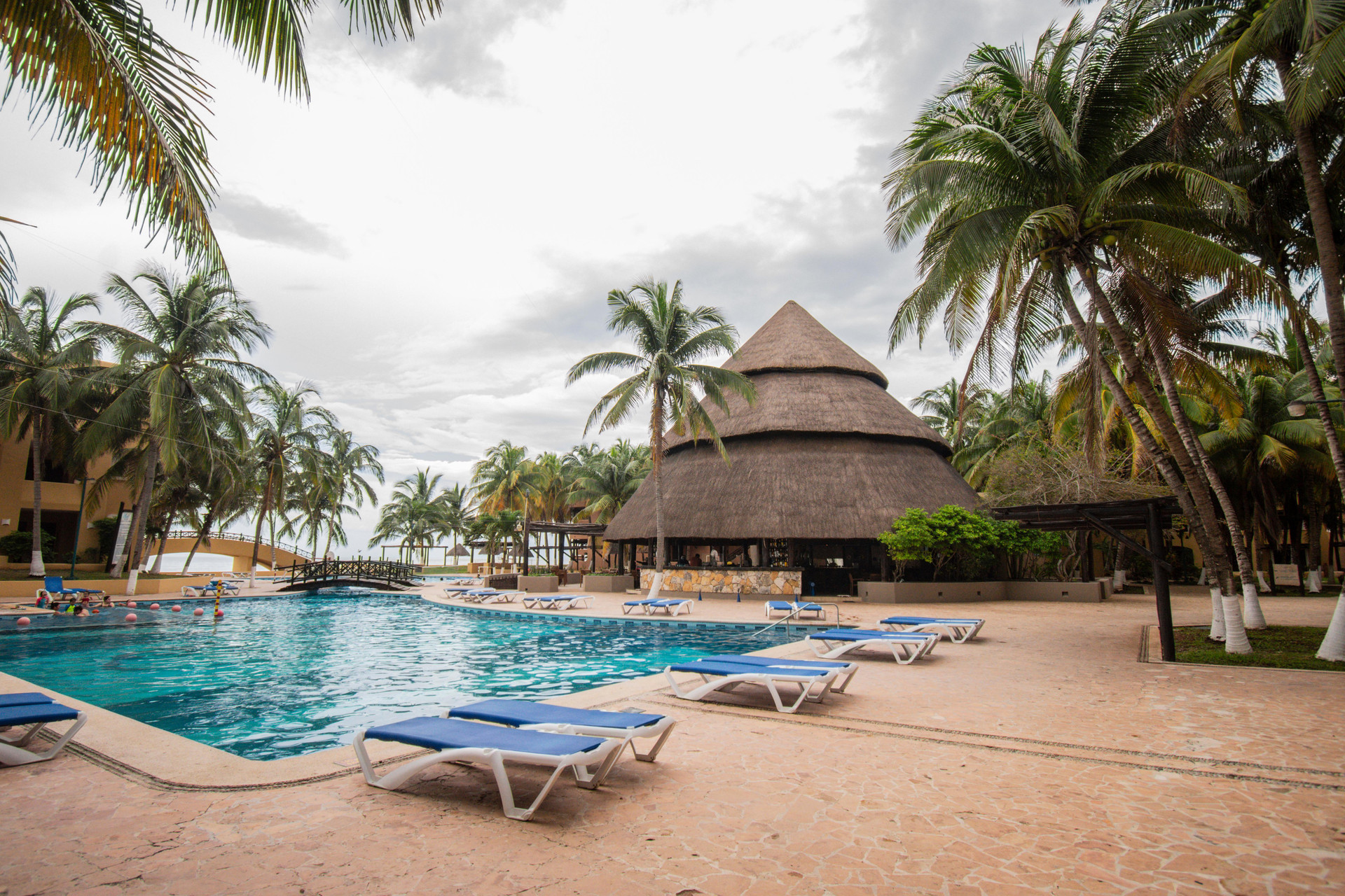 Vista da piscina Reef Yucatan All Inclusive Hotel & Convention Center