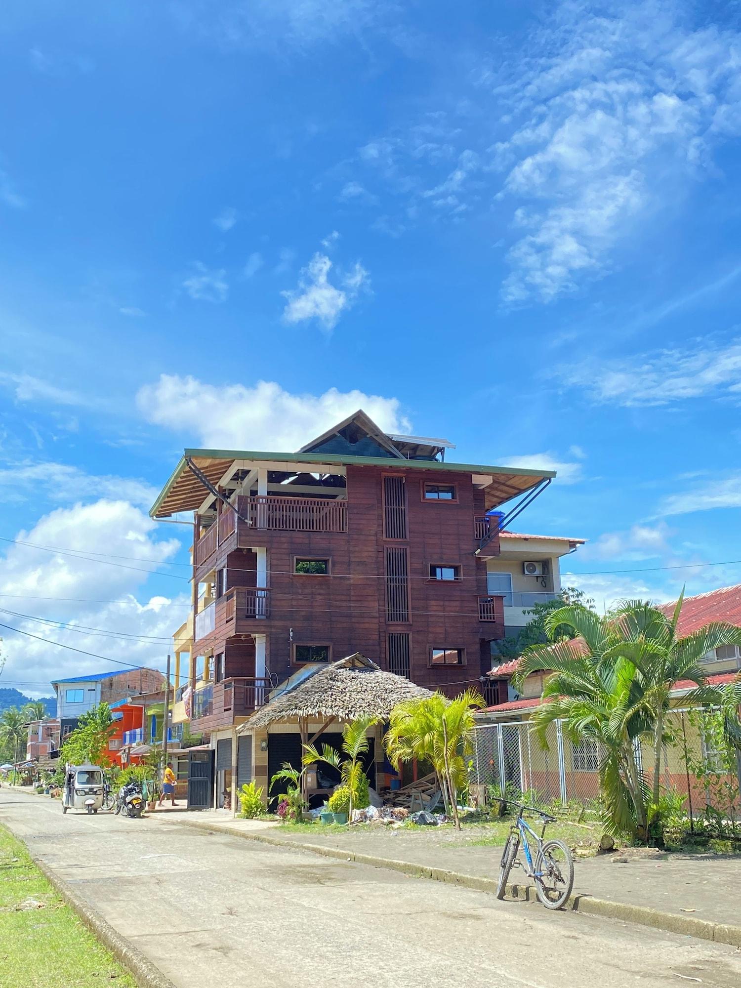 Vista Exterior Petra Hotel