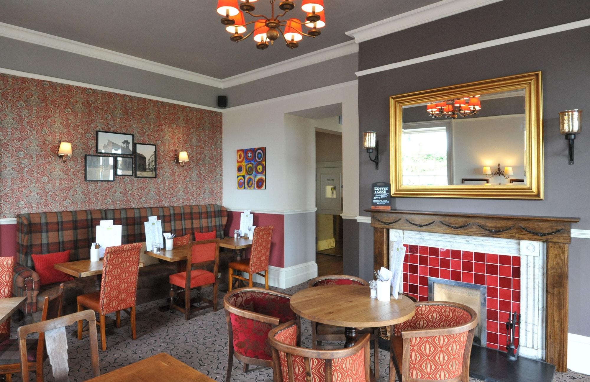 Restaurant Royal Hotel Ross On Wye by Greene King Inns
