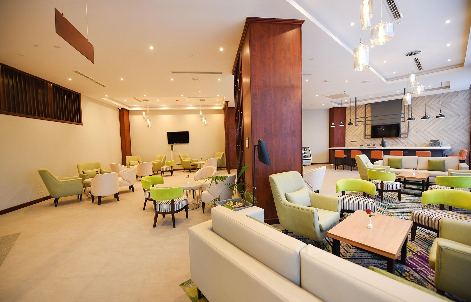 Bar/Salón Hilton Garden Inn Kampala