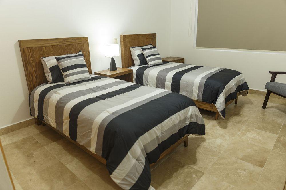 Habitación Peninsula PEN V2 106 2 Bedrooms 2 Bathrooms Hotel Room