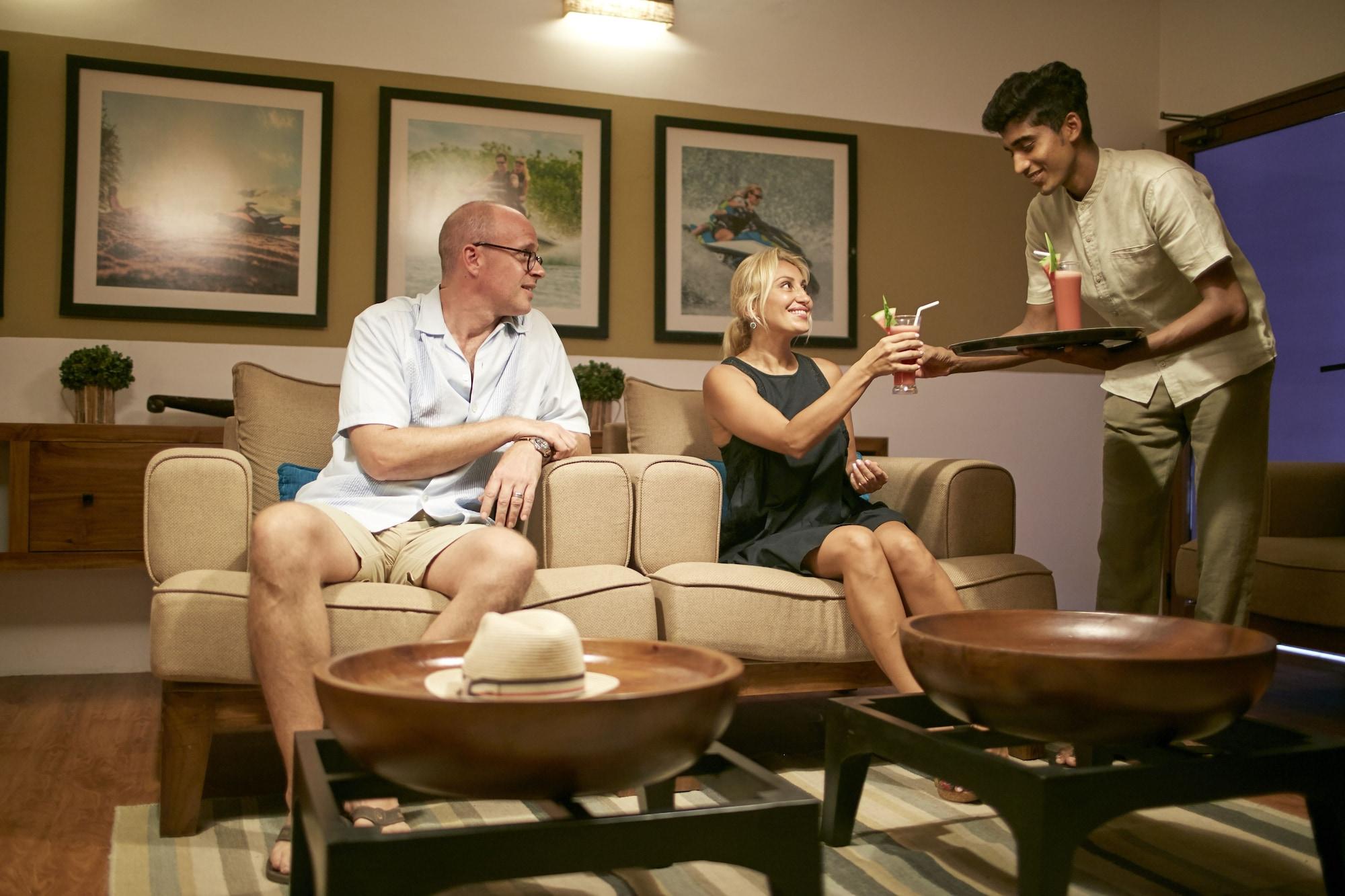 Vista Lobby Flow by The Amber Collection - Luxury River Cruises in Sri Lanka