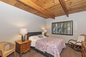 Alquiler Vacacional - Cozy Escape- Walking Distance to Village!