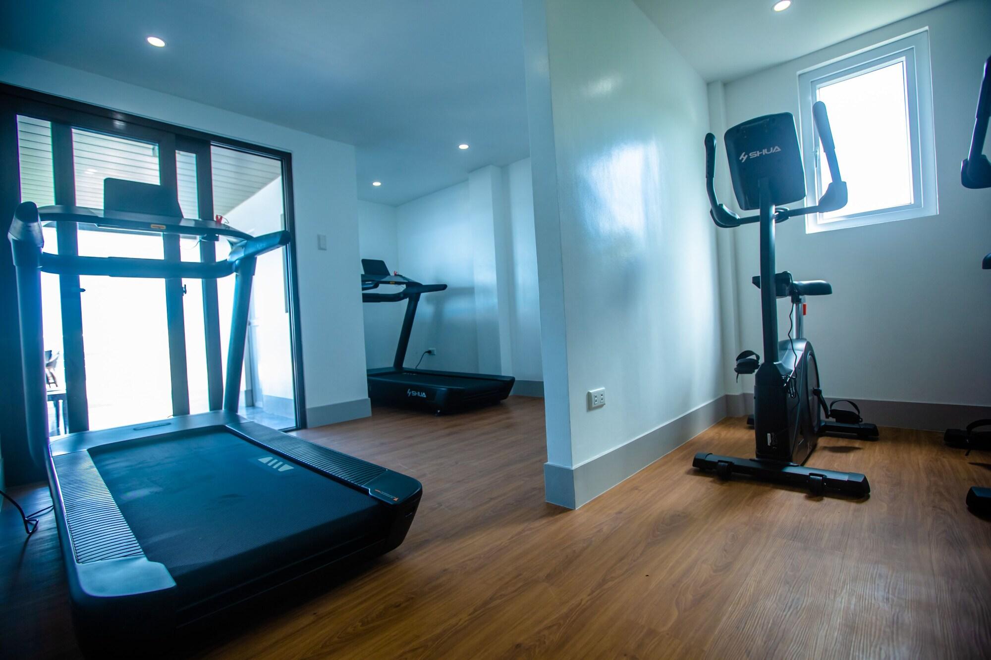 Gimnasio Horizon Hotel Romblon
