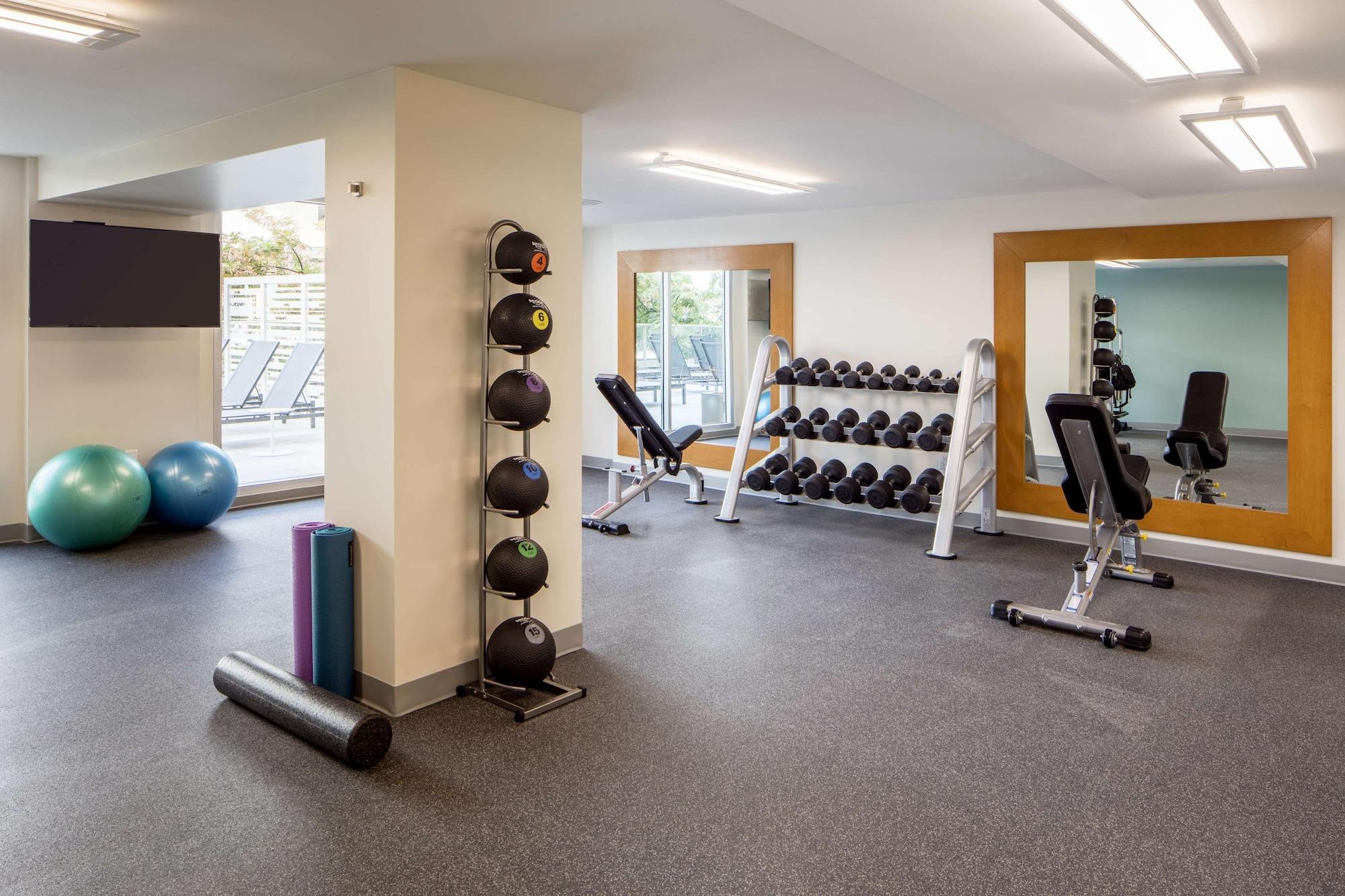 Gimnasio Hilton Garden Inn Waikiki Beach