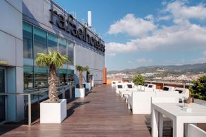 Alojamiento - Hotel Badalona Tower
