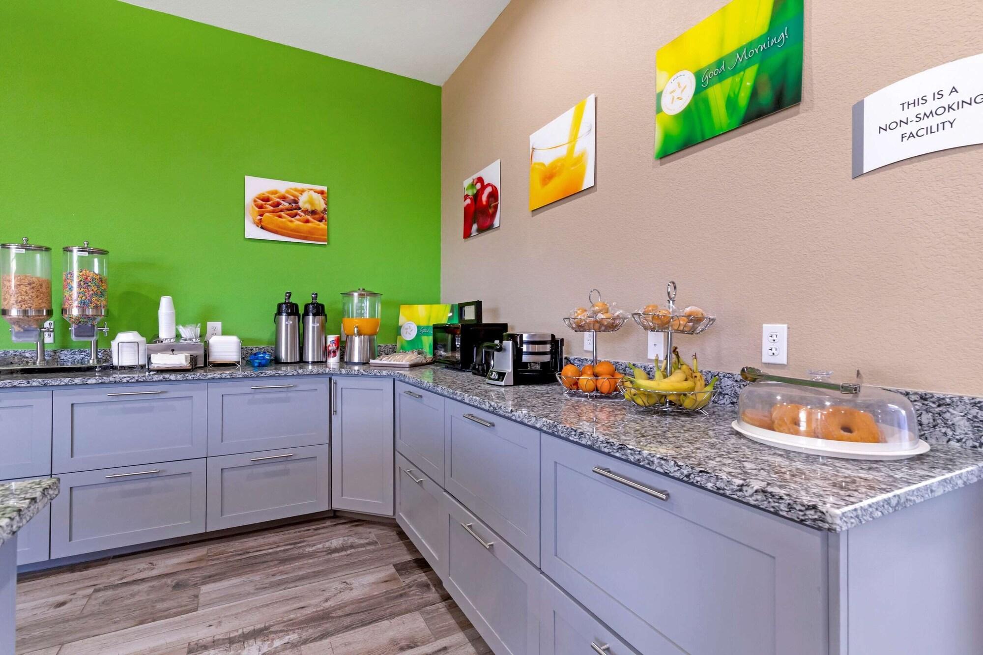 Restaurant Quality Inn & Suites