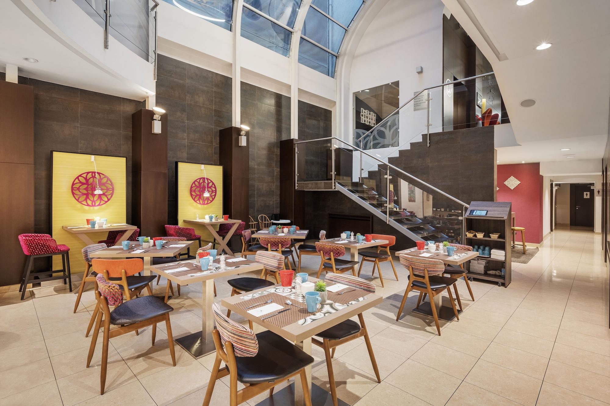 Restaurant Ikonik Parlament
