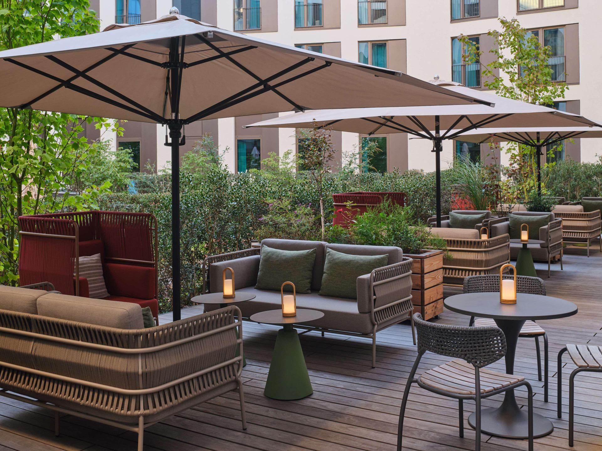 Restaurant Adina Apartment Hotel Cologne