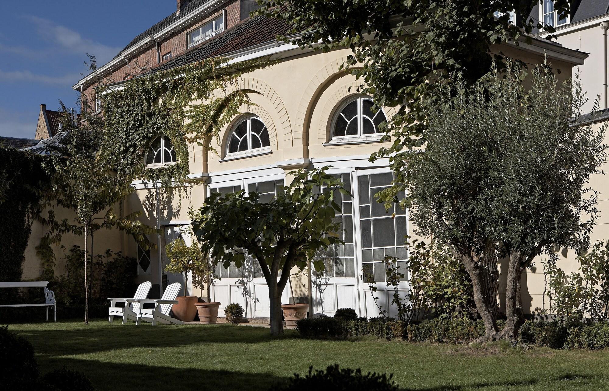 Varios La Maison Zenasni