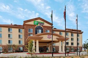 Alojamiento - Holiday Inn Express Hotel & Suites FRESNO NORTHWEST-HERNDON by IHG