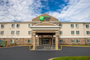 Alojamiento - Holiday Inn Express Hotel & Suites Clinton by IHG