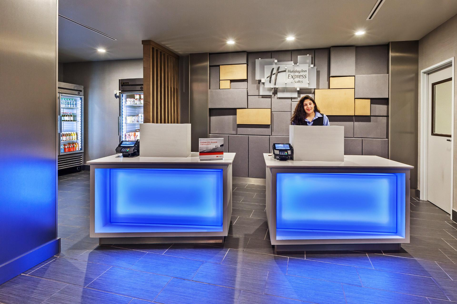 Vista Lobby Holiday Inn Express & Suites Killeen - Fort Hood Area by IHG