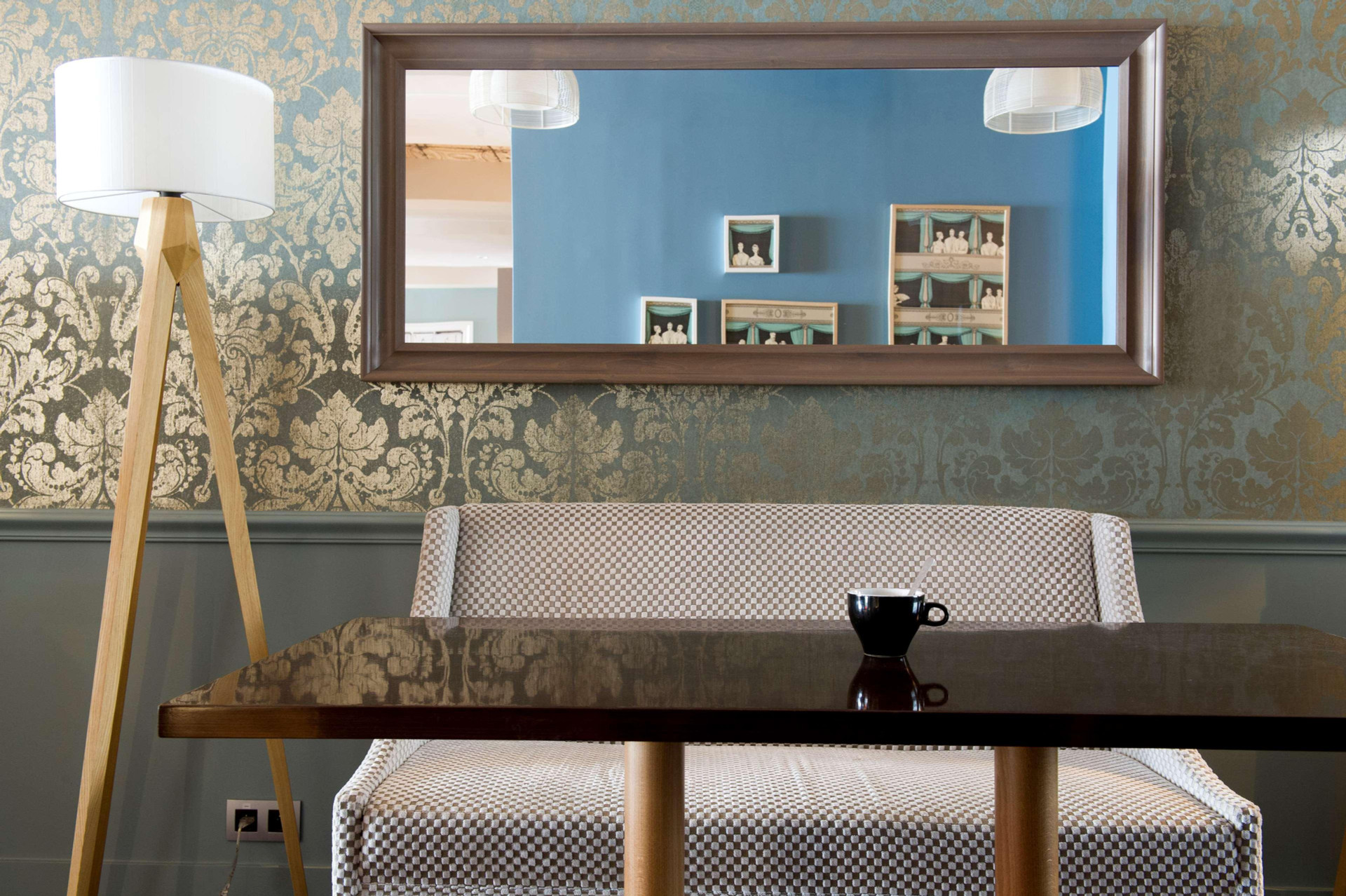 Vista Lobby Hôtel Magenta 38 by Happyculture