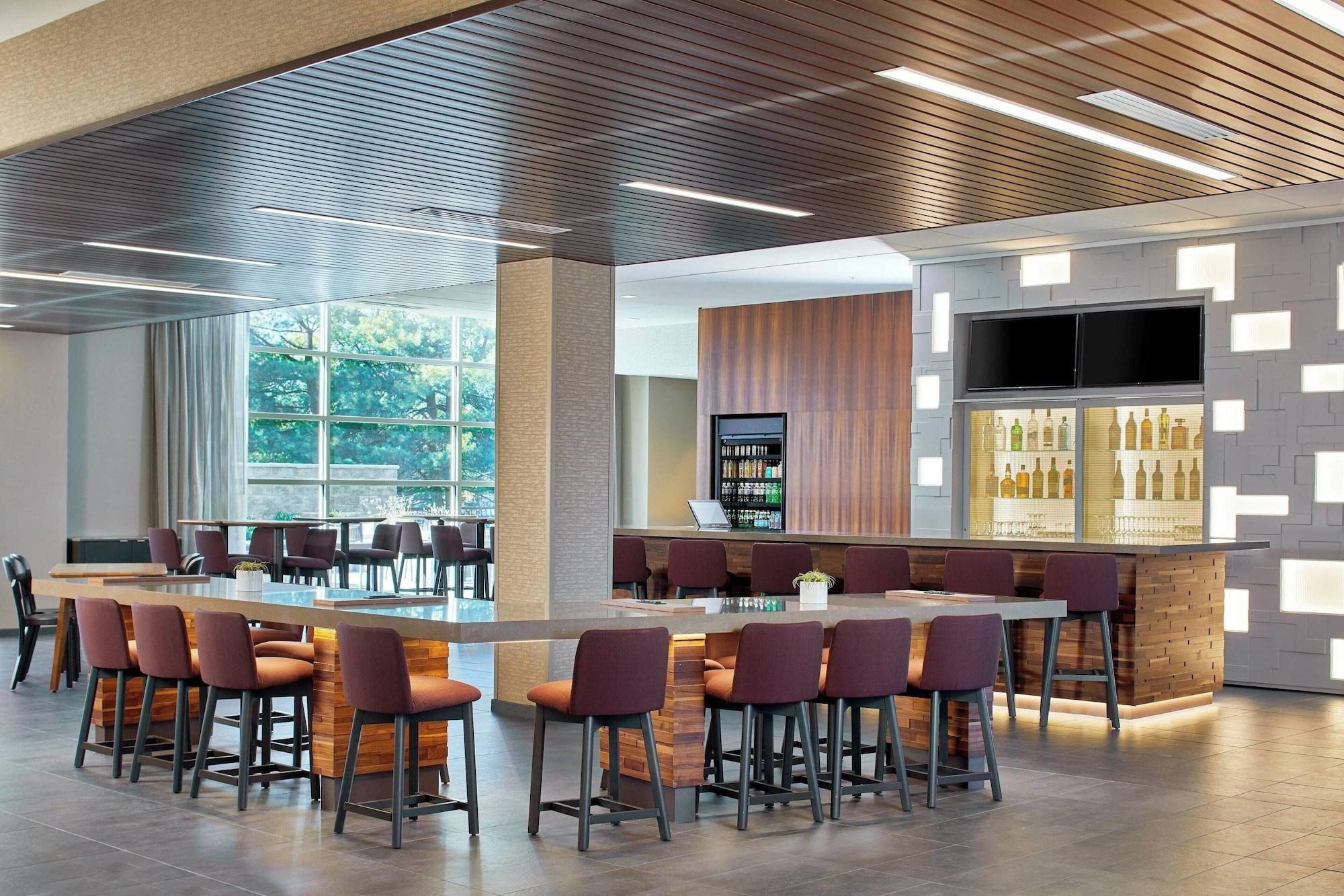 Restaurant Courtyard by Marriott Albany Airport