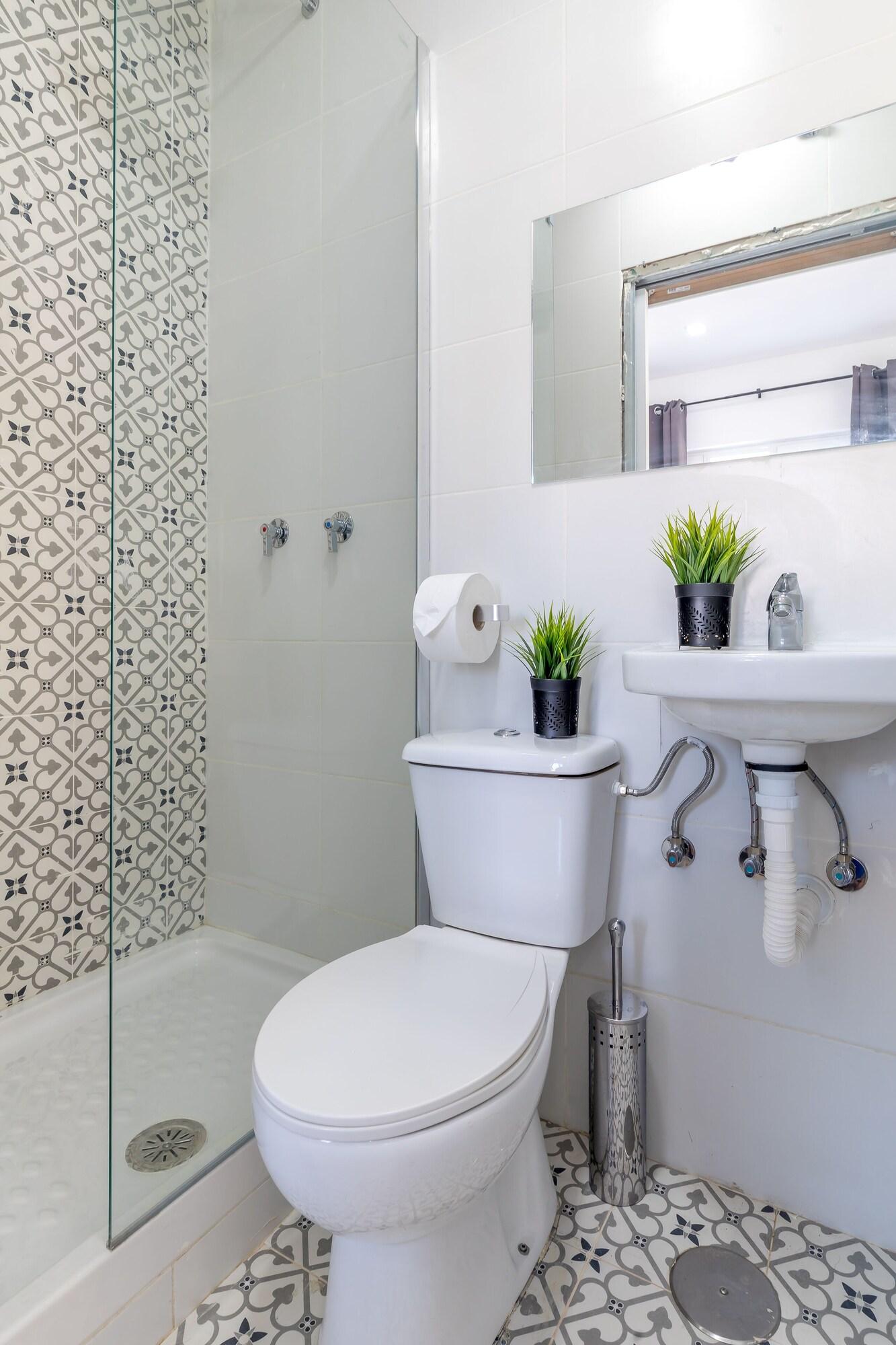 Equipamiento de Habitación AYZ Silvela - Auto check-in property