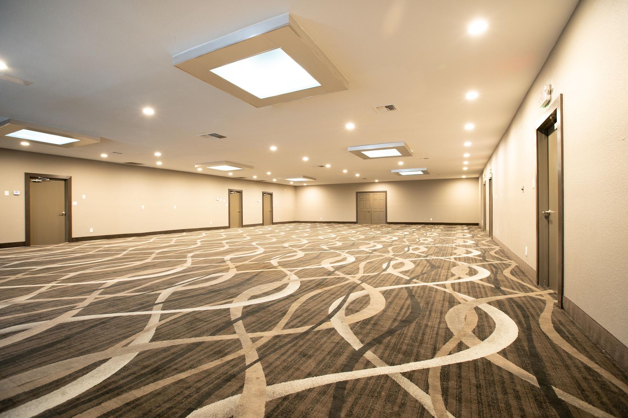 Salón de Baile SureStay Plus Hotel by Best Western Point Richmond