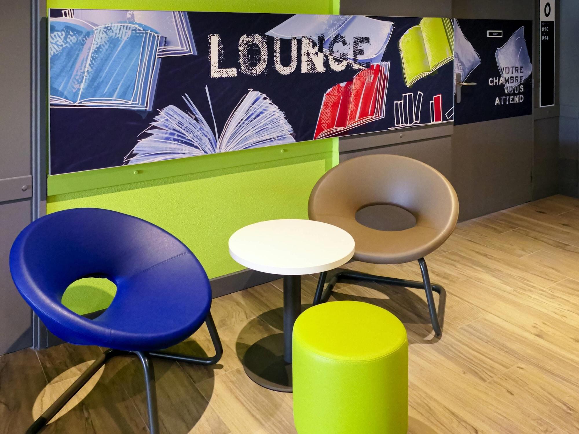 Vista Exterior Ibis Budget Perigueux Boulazac