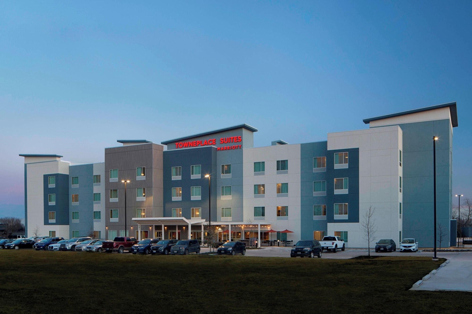 Vista Exterior TownePlace Suites by Marriott Austin Round Rock
