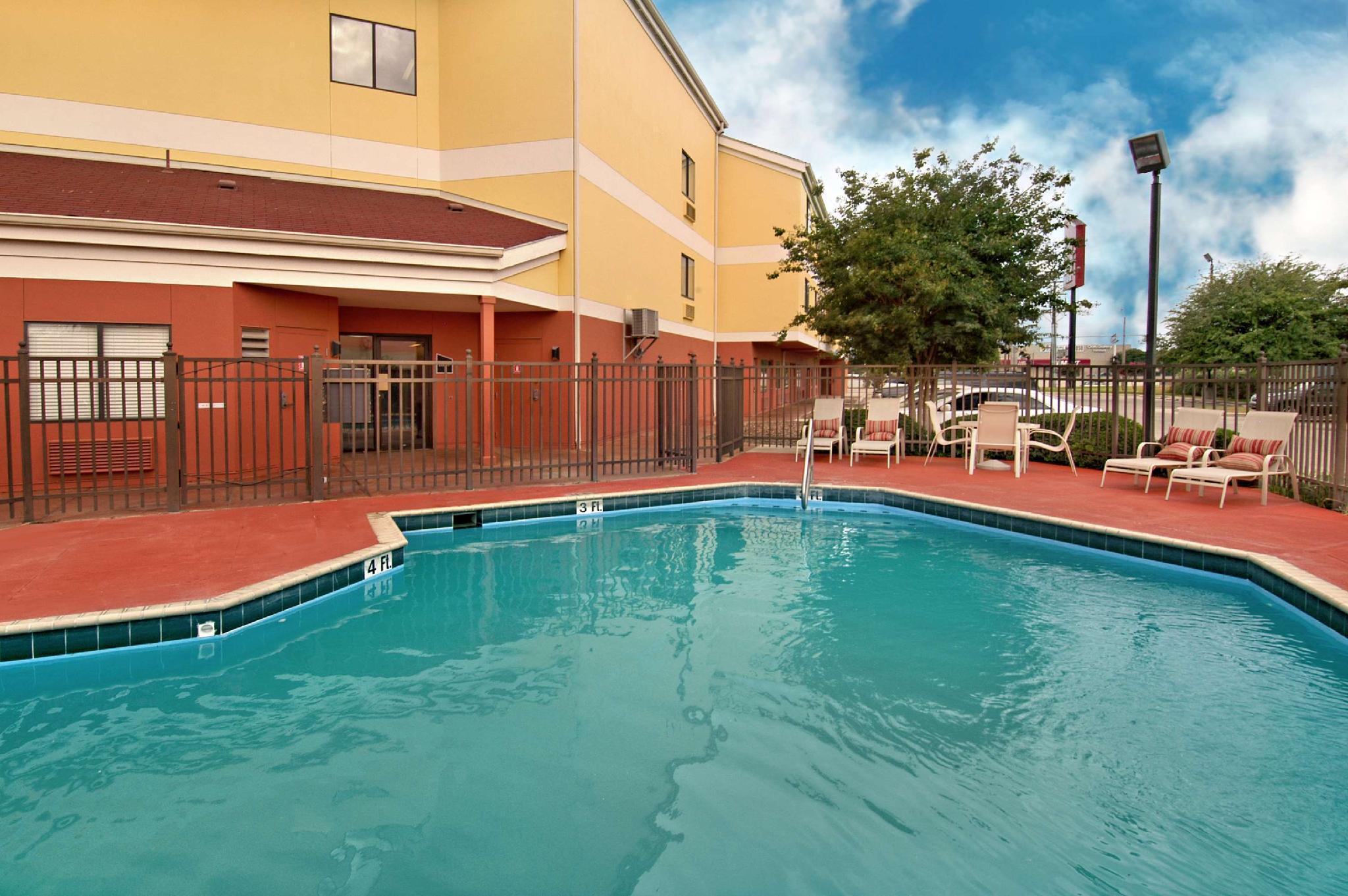 Playa Red Roof Inn San Antonio - Seaworld/ Northwest