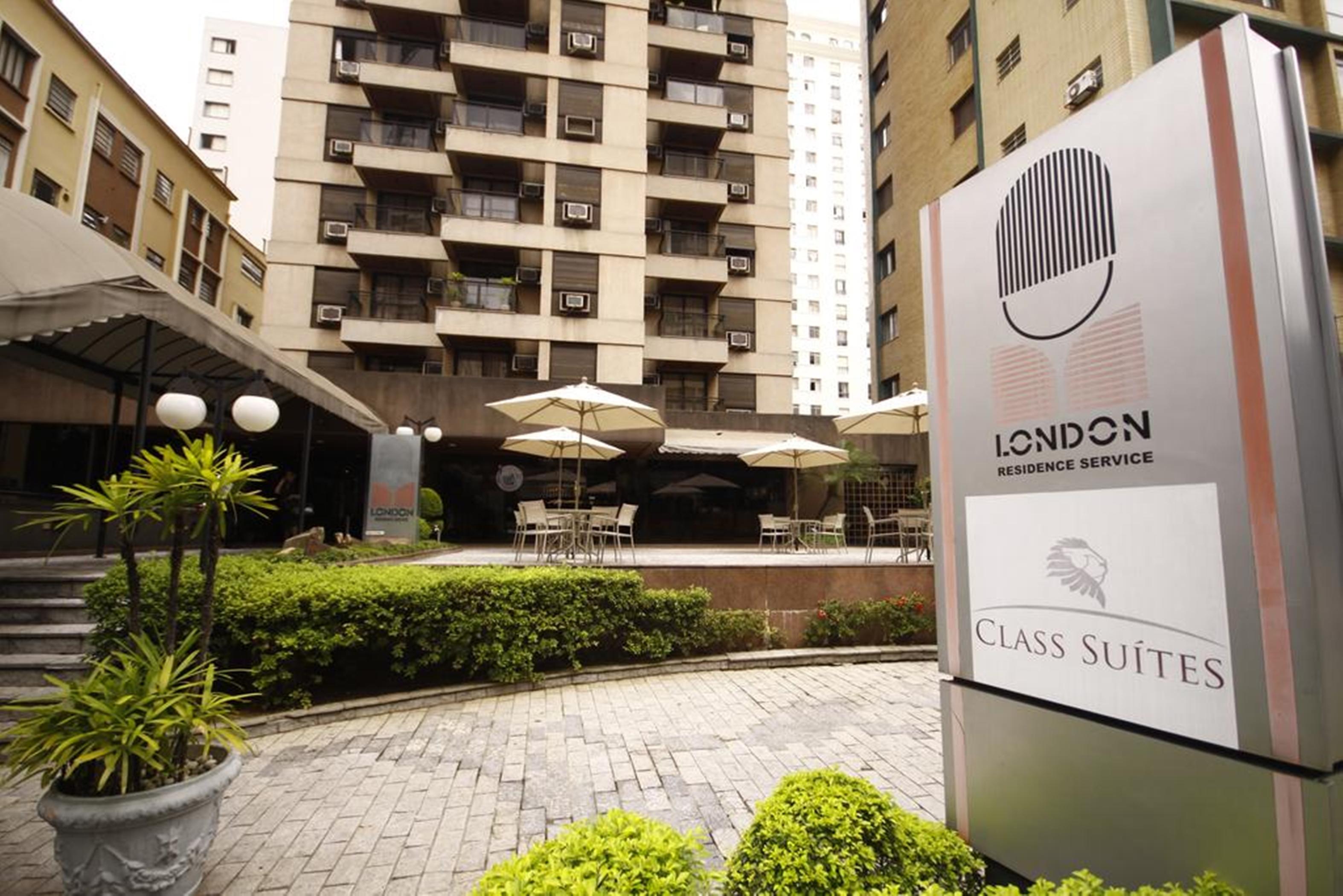 Vista Exterior London Class Hotels