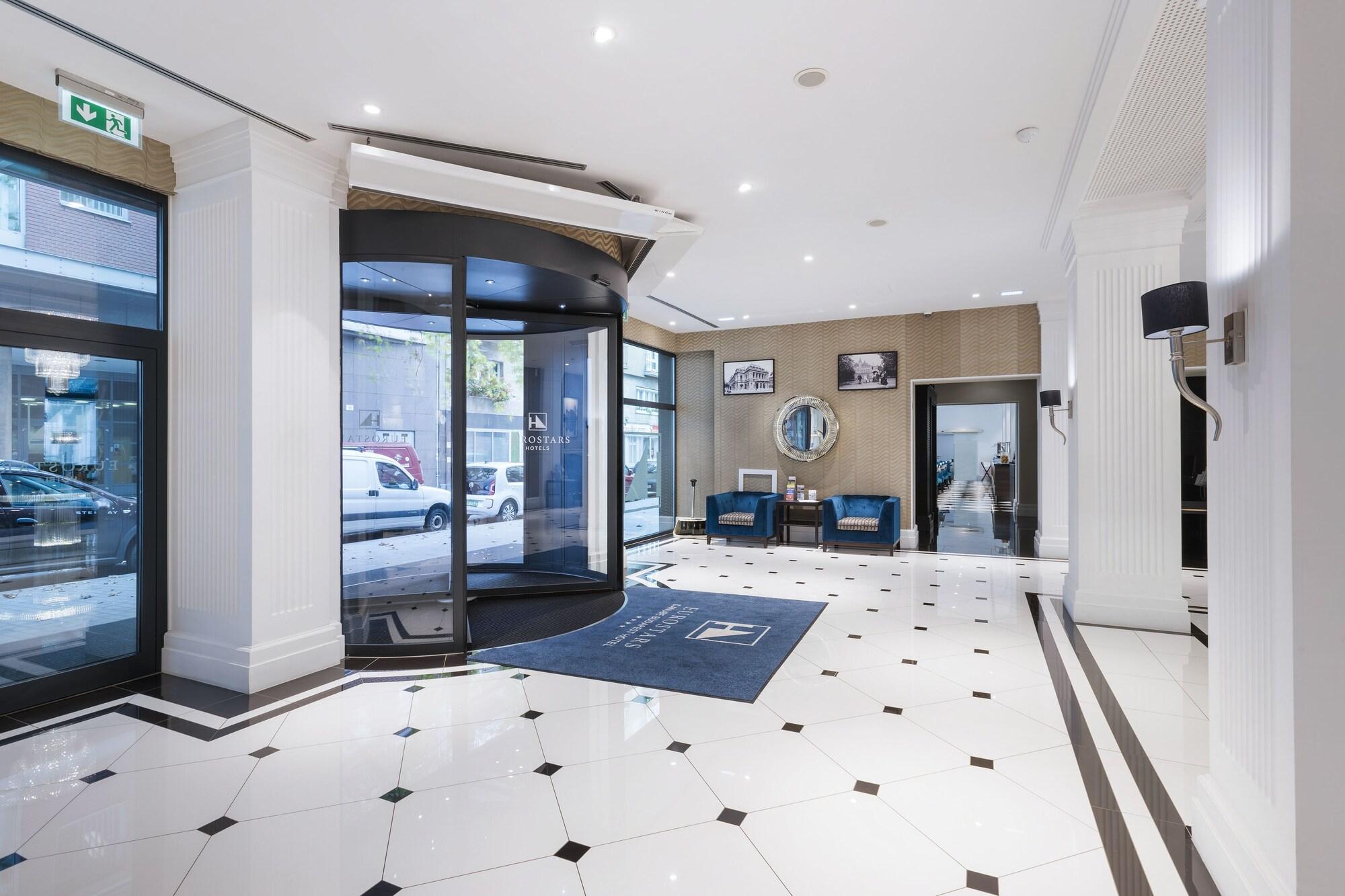Vista Lobby Eurostars Danube Budapest