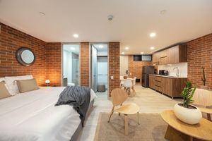 Vacation Rental - Kyux Studios by MOME