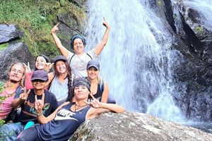 Alojamiento - Maple Leaf Ecovillage Camping & Reserve