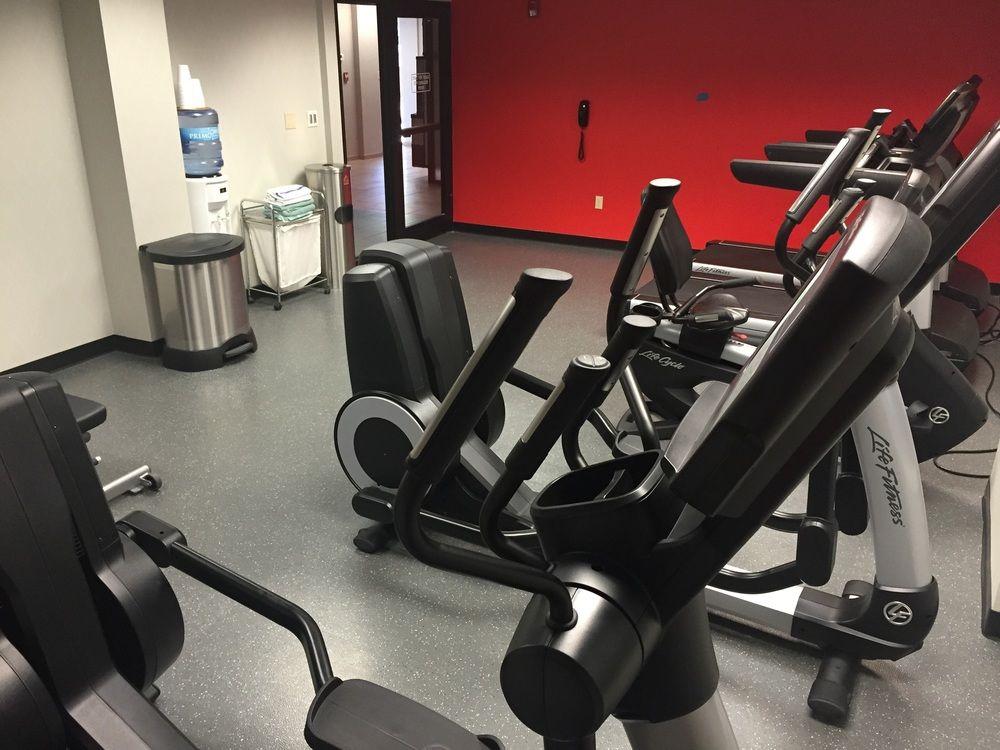 Gimnasio Radisson Hotel Dallas North - Addison