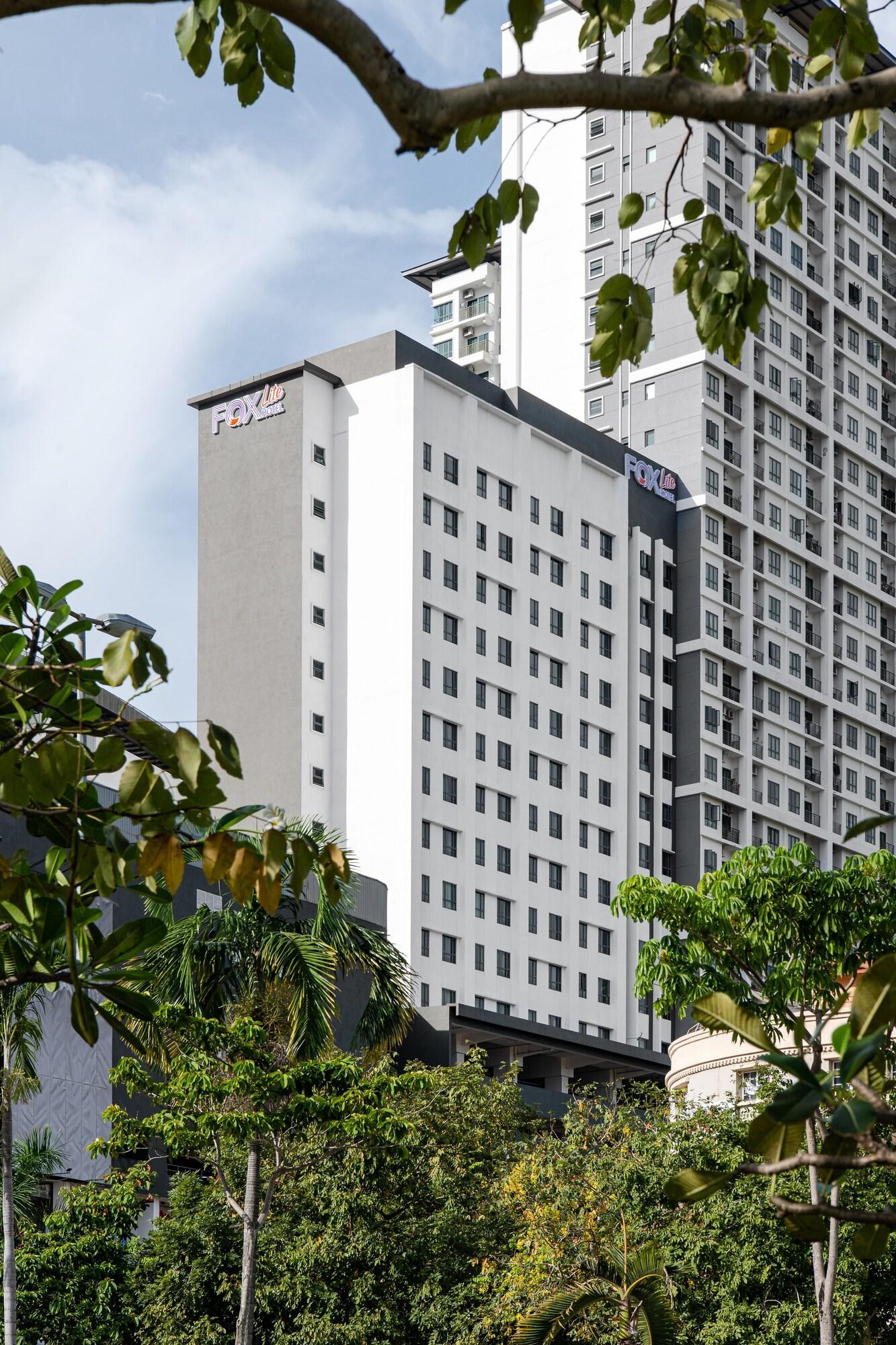 Vista Exterior FOX Lite Hotel DPulze- Cyberjaya  by Ascott