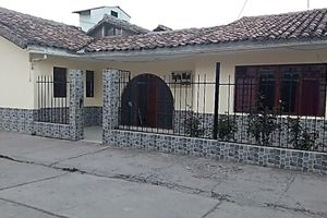 Alojamiento - Hostal Tayta Wasi