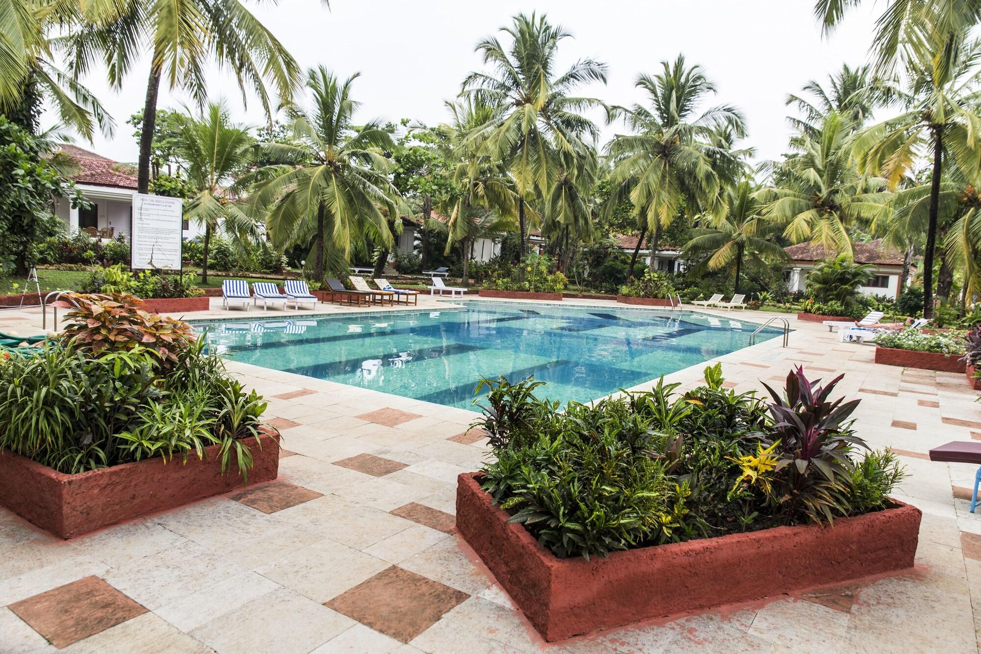 Varios Shikara Beach Resort